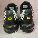 air max tn plus black metallic