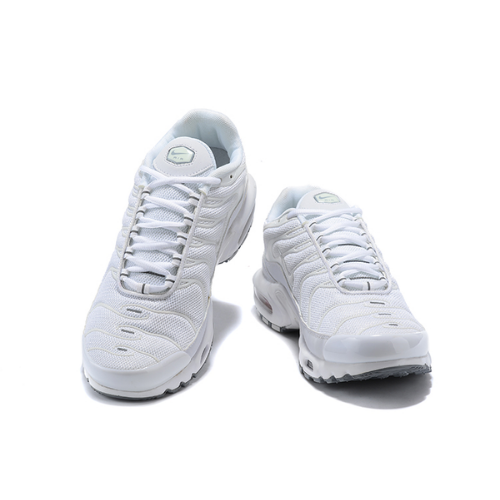 Air Max Plus TN 1 “Triple White” (sola cinza)