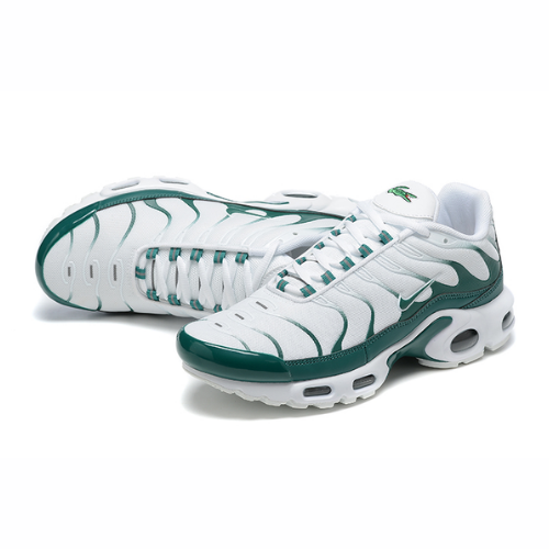 Air Max Plus TN 1 x Lacoste