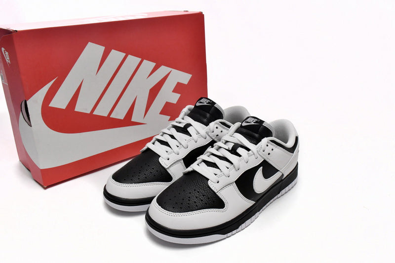 Dunk Low “Reverse Panda” - Tns Do Silva