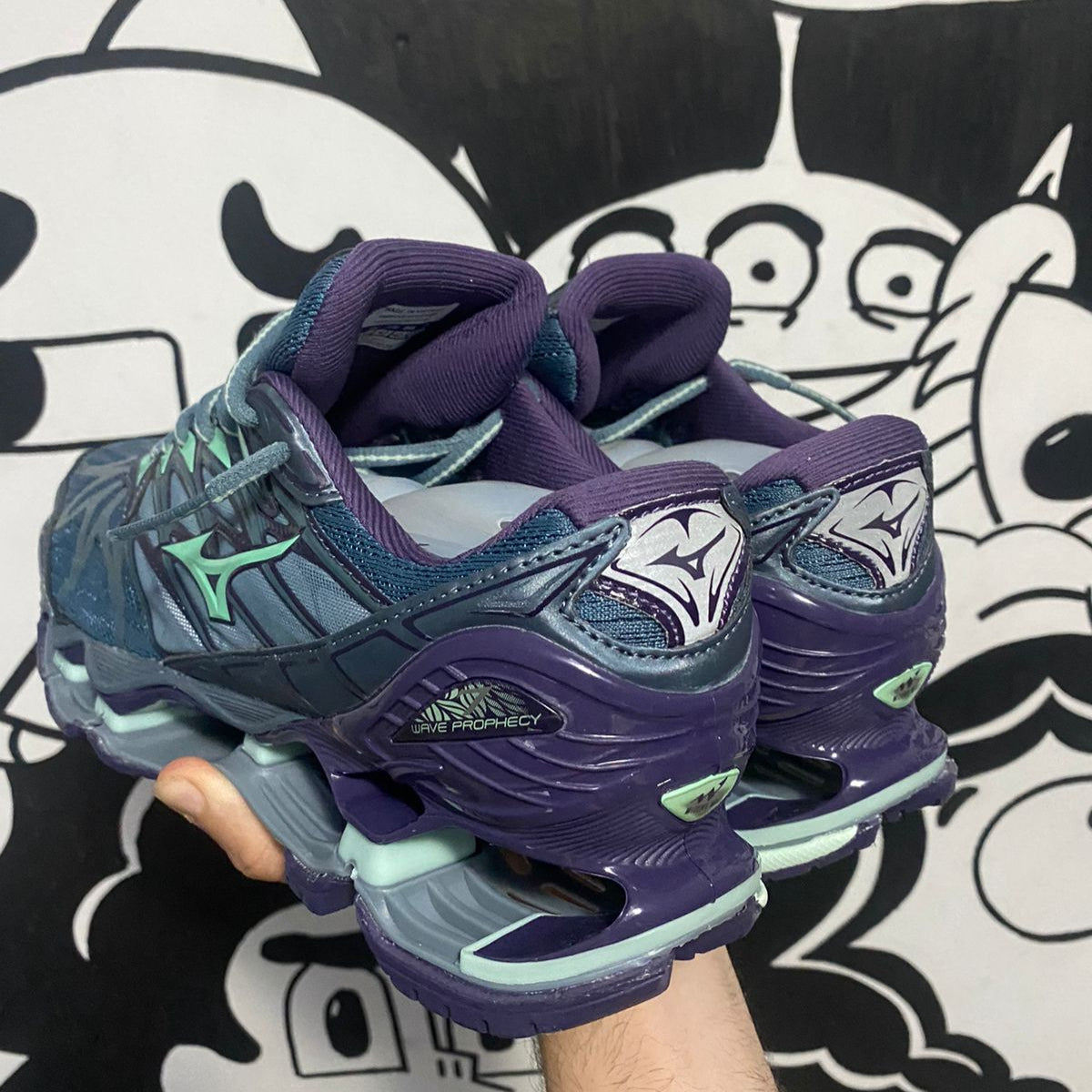 Mizuno Prophecy 7 