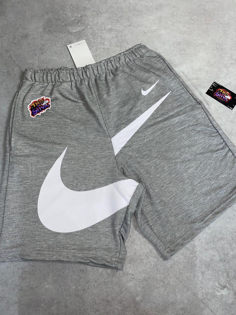 Bermuda Moletom Big Swoosh PREMIUM