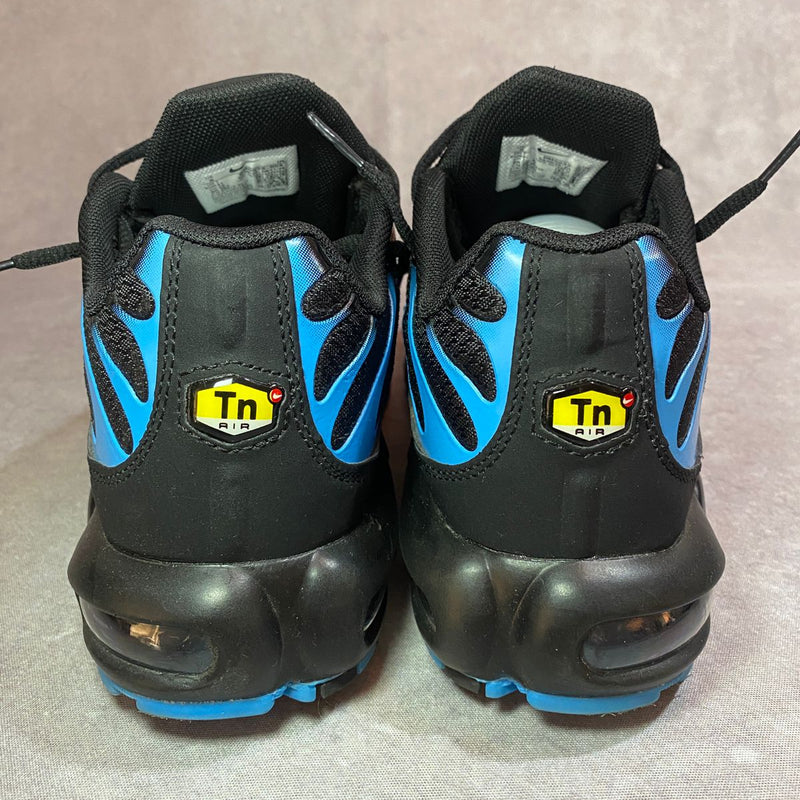 air max tn plus black university blue