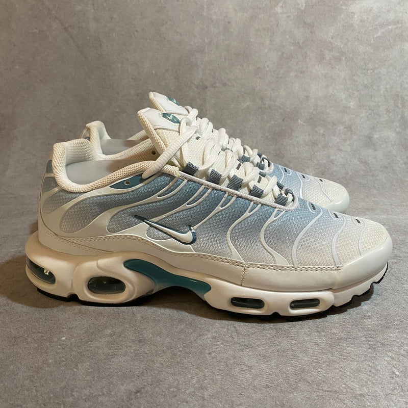 air max tn plus mica green