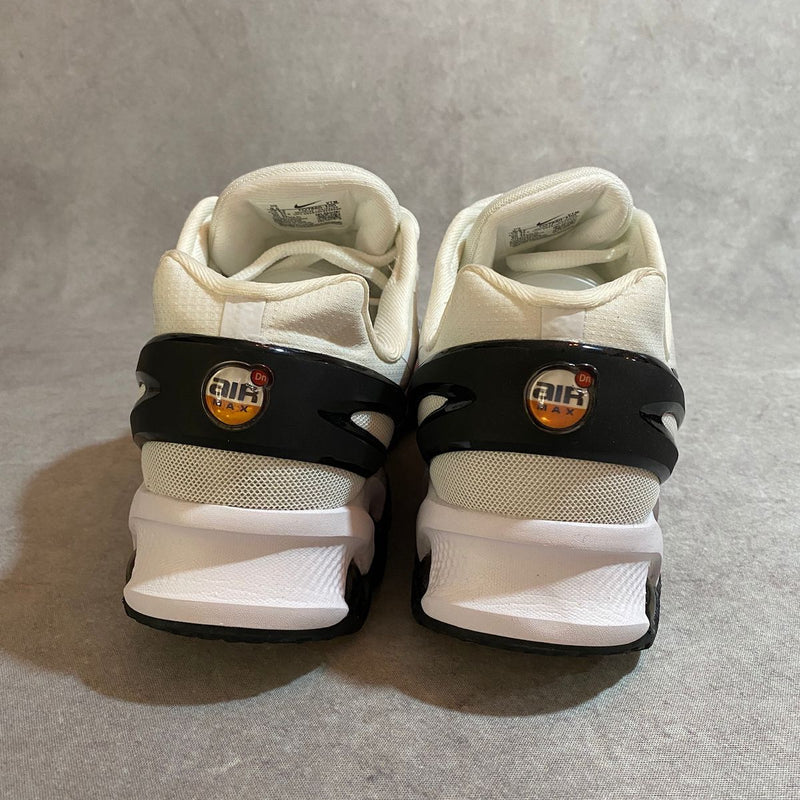 air max plus dn8 black white