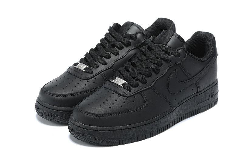 Air Force 1 “Triple Black” - Tns Do Silva