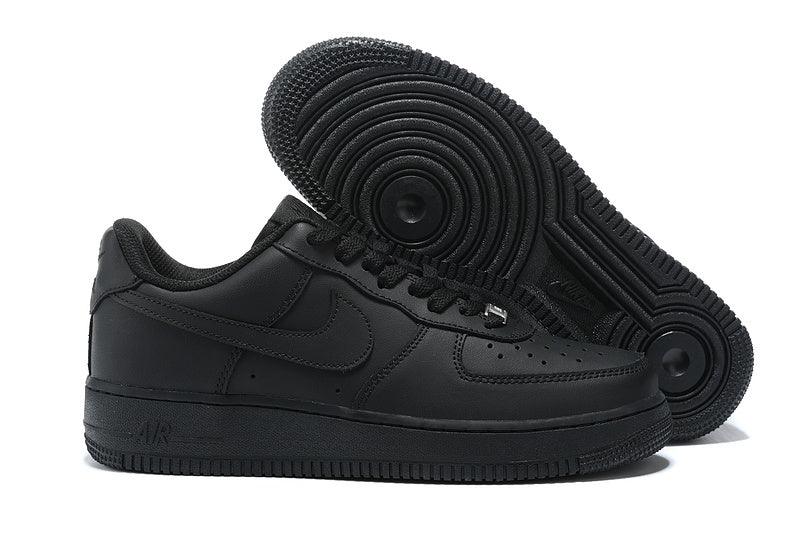 Air Force 1 “Triple Black” - Tns Do Silva