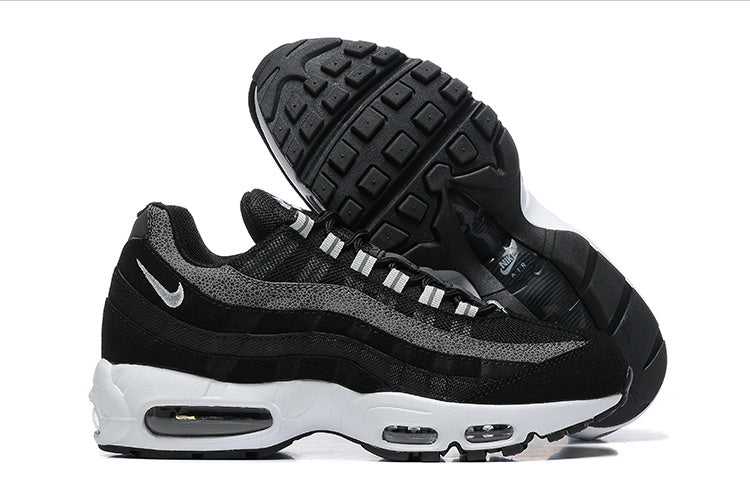 Air Max 95 “Black/White” - Tns Do Silva